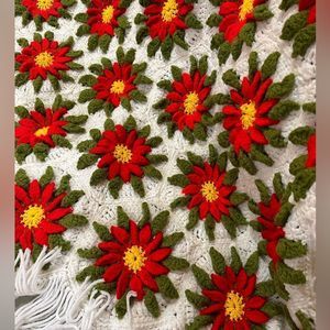 Floral Crochet Blanket - Red and Green